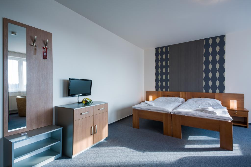 Garni Hotel Тршебонь Номер фото