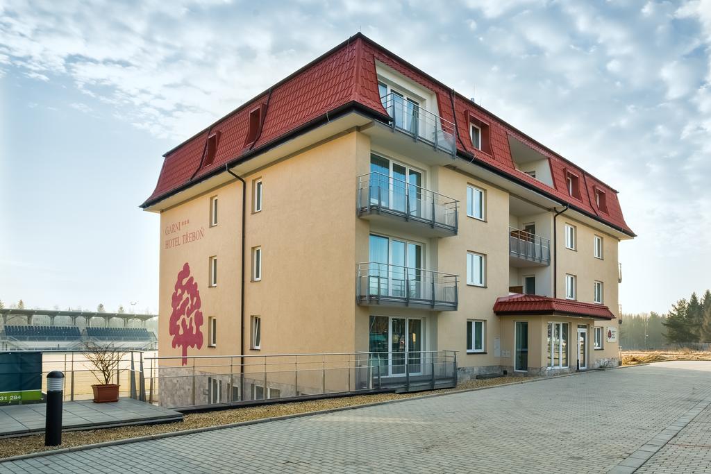 Garni Hotel Тршебонь Экстерьер фото