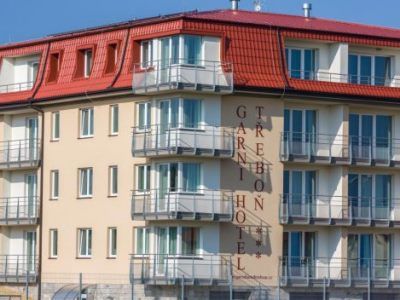 Garni Hotel Тршебонь Экстерьер фото