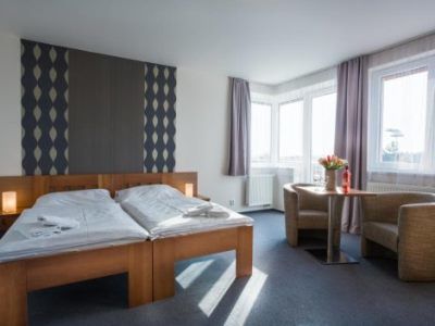 Garni Hotel Тршебонь Экстерьер фото